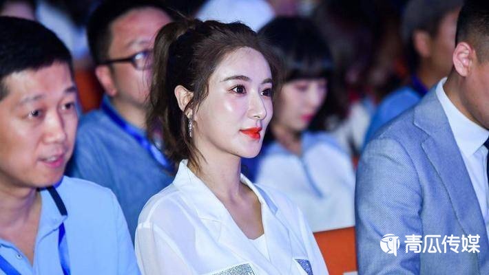 雙11首戰(zhàn)：薇婭為什么輸了？
