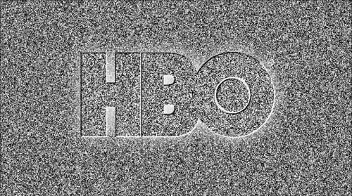 雪花配景的 Logo 是 HBO 頻道的經(jīng)典畫(huà)面